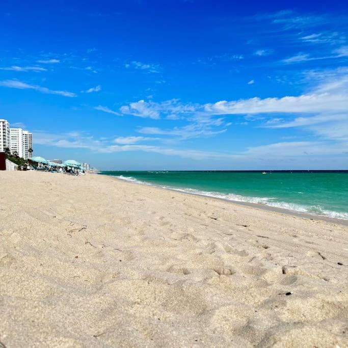 Beautiful Studio In A Seafront Condo Miami Beach Eksteriør billede